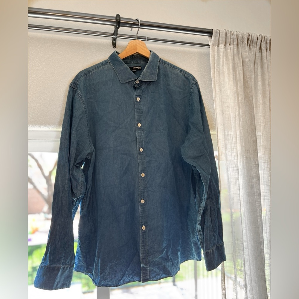 Murano Men’s XL Denim Button Up 🆙
